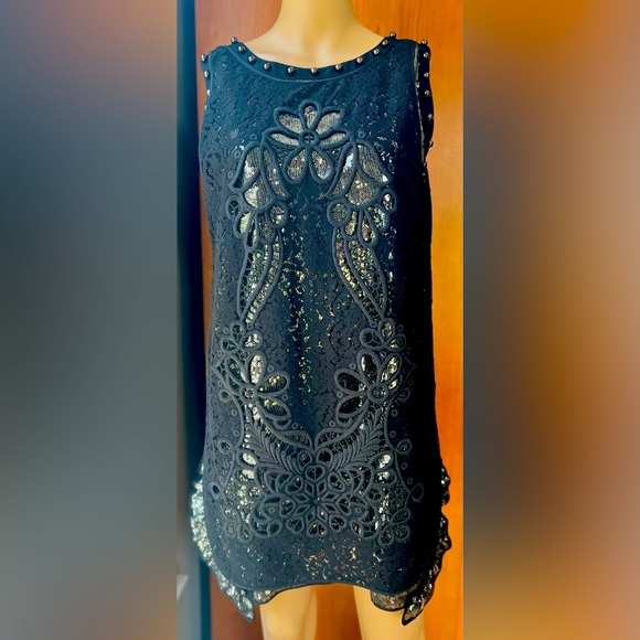 No.21 Silver Sequined/Black Lace Dress Size Small, Retail $1400 - Picture 2 of 12